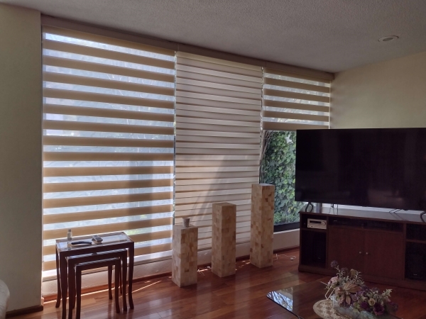 Cortina Enrollable Sheer Elegance